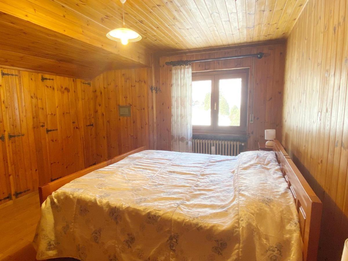 La Rondine - Appartamento Panoramico 6 Posti Letto In Villetta Champoluc Exterior photo