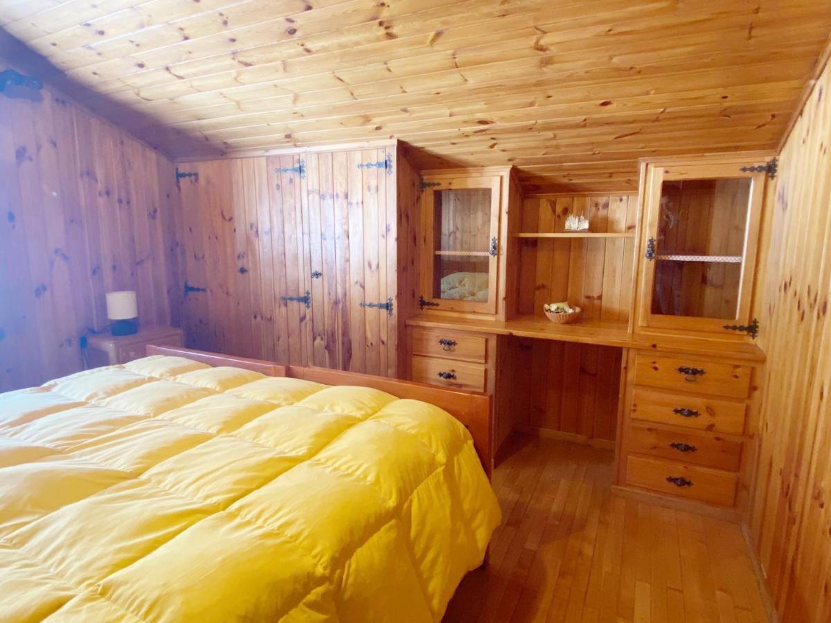 La Rondine - Appartamento Panoramico 6 Posti Letto In Villetta Champoluc Exterior photo